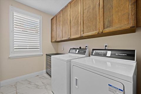 Tiny photo for 208 Glacier Street, Palm Beach Gardens, FL 33410 (MLS # B26036735)