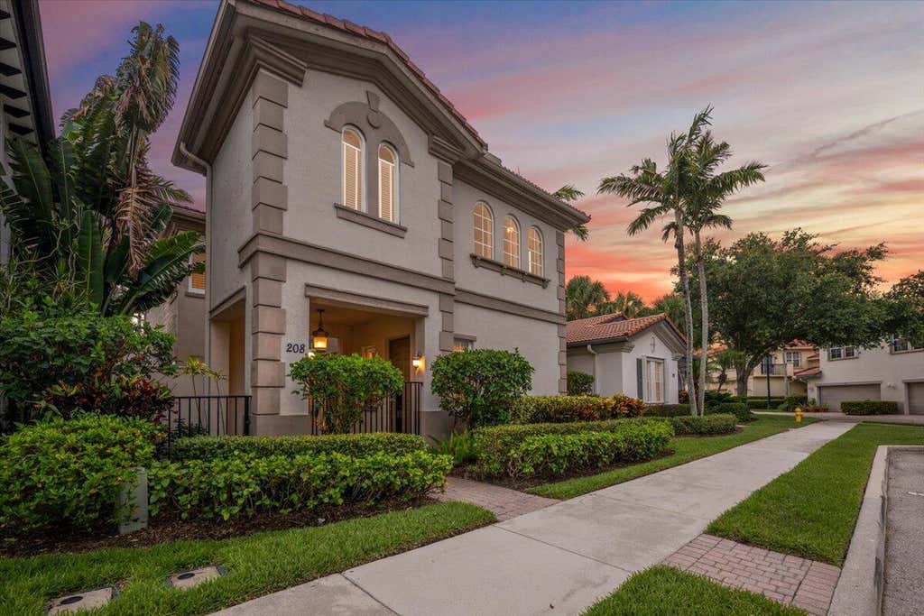 Photo of 208 Glacier Street, Palm Beach Gardens, FL 33410 (MLS # B26036735)