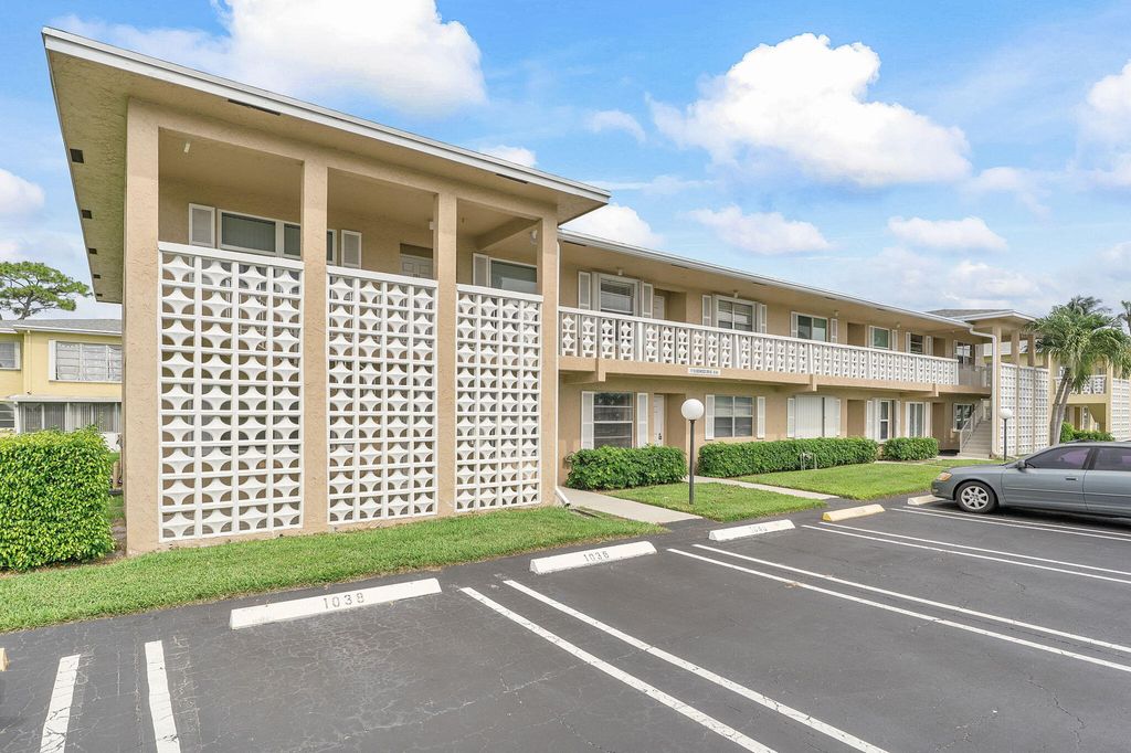 Photo of 1110 Boxwood Drive #202, Delray Beach, FL 33445 (MLS # B26043510)