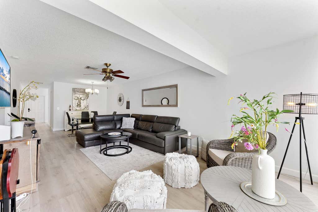 Photo of 1110 Boxwood Drive #202, Delray Beach, FL 33445 (MLS # B26043510)