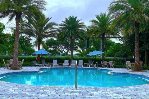 Tiny photo for 615 Parsons Way, Deerfield Beach, FL 33442 (MLS # B26008498)