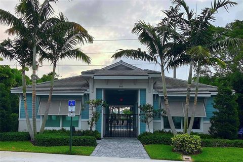 Tiny photo for 615 Parsons Way, Deerfield Beach, FL 33442 (MLS # B26008498)