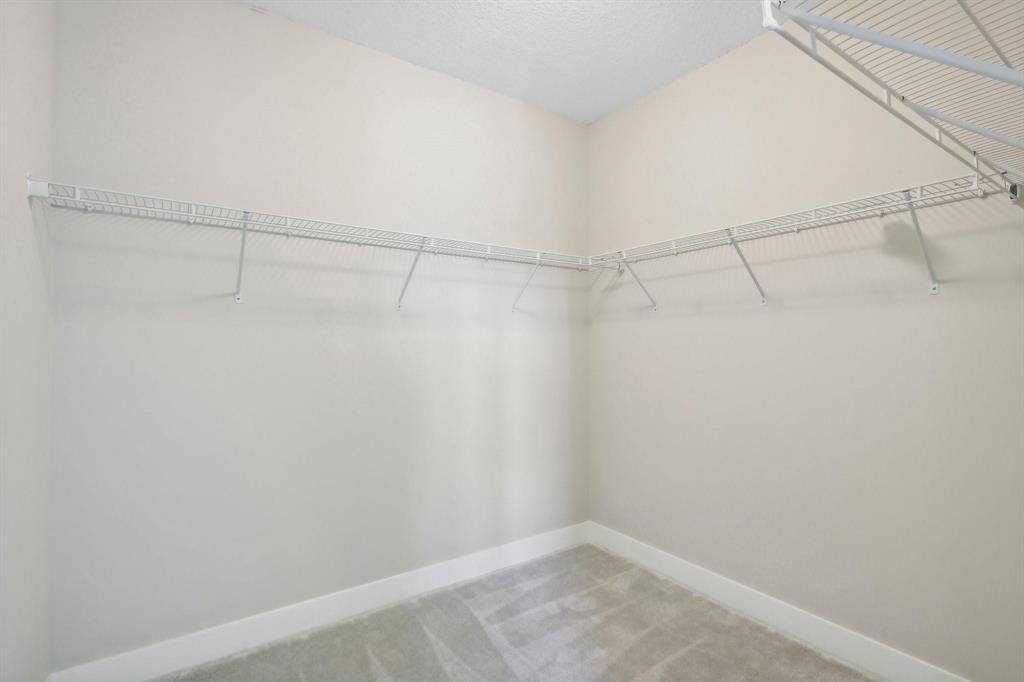 DEERFIELD CROSSING - Residential