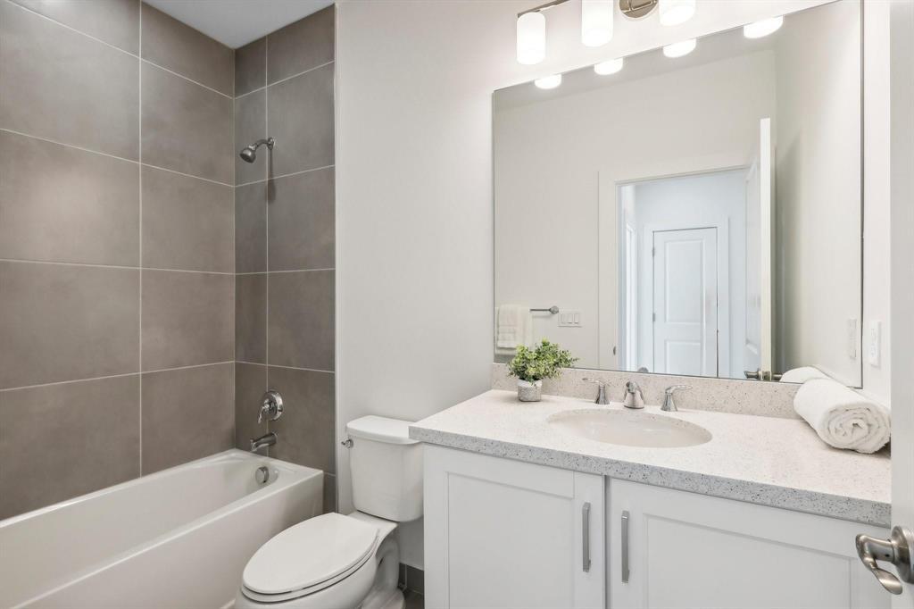 DEERFIELD CROSSING - Residential