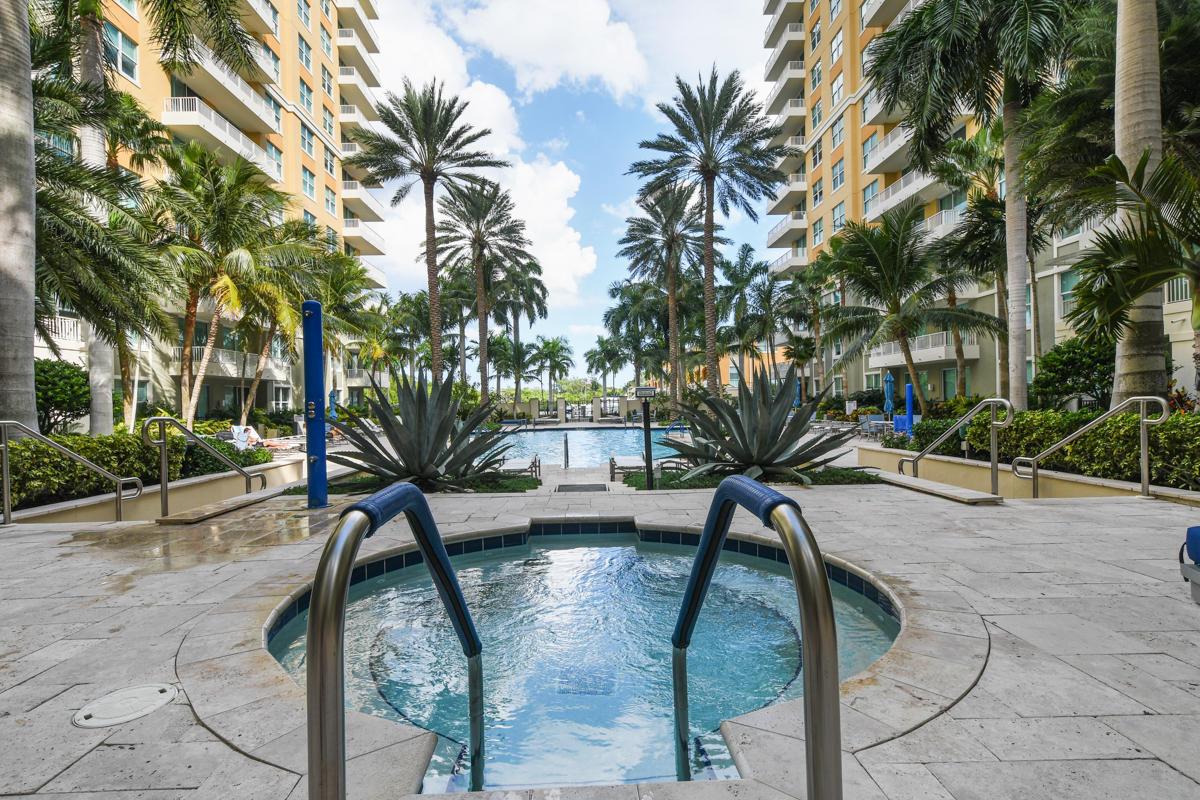MARINA VILLAGE AT BOYNTON - Residential Lease