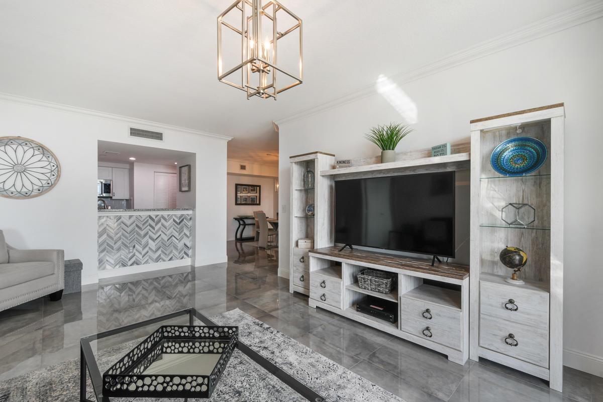 MARINA VILLAGE AT BOYNTON - Residential Lease