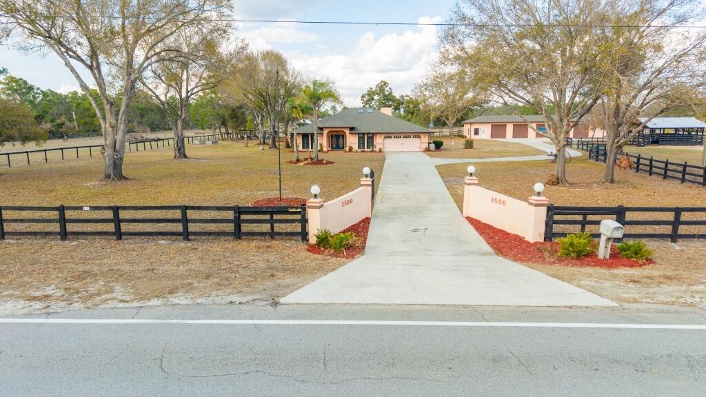 2500 Lake Josephine Drive