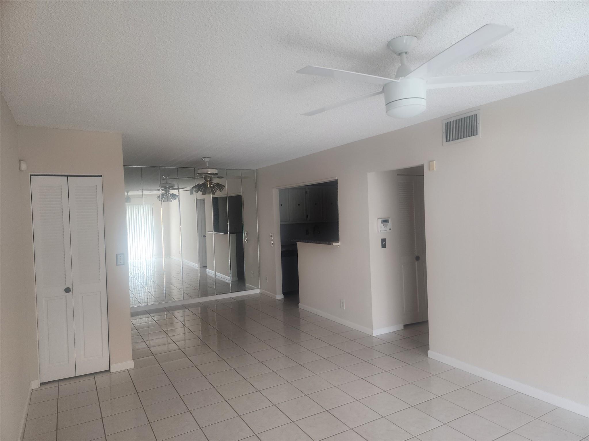 110 Cypress Club Dr 109