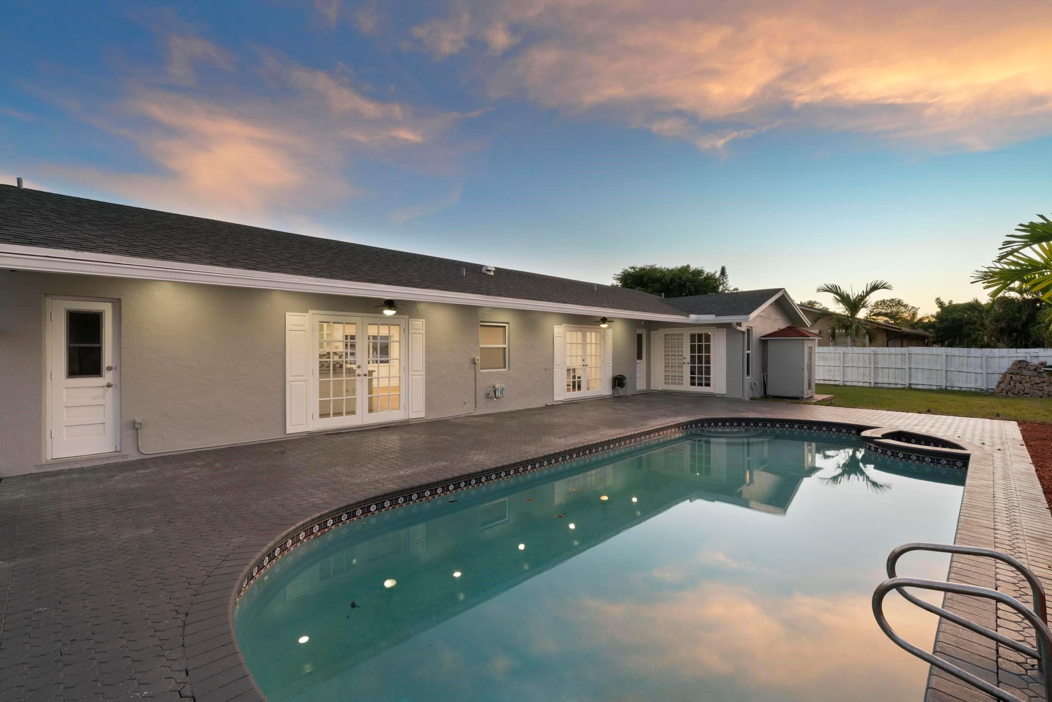 Marlboro Estates 74-20 B - Residential