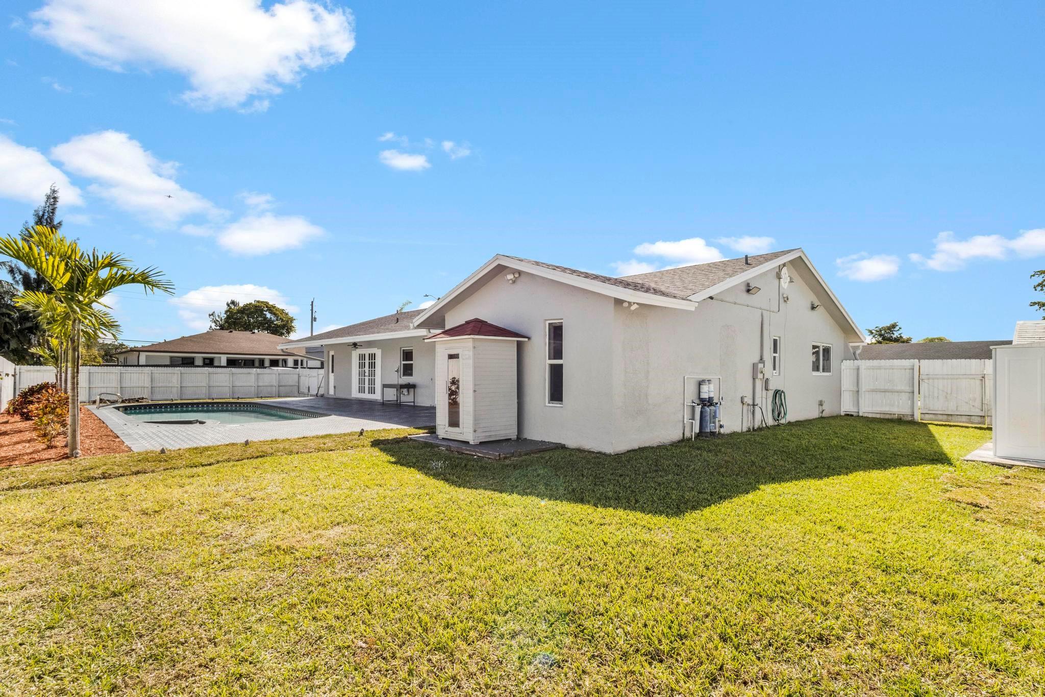 Marlboro Estates 74-20 B - Residential