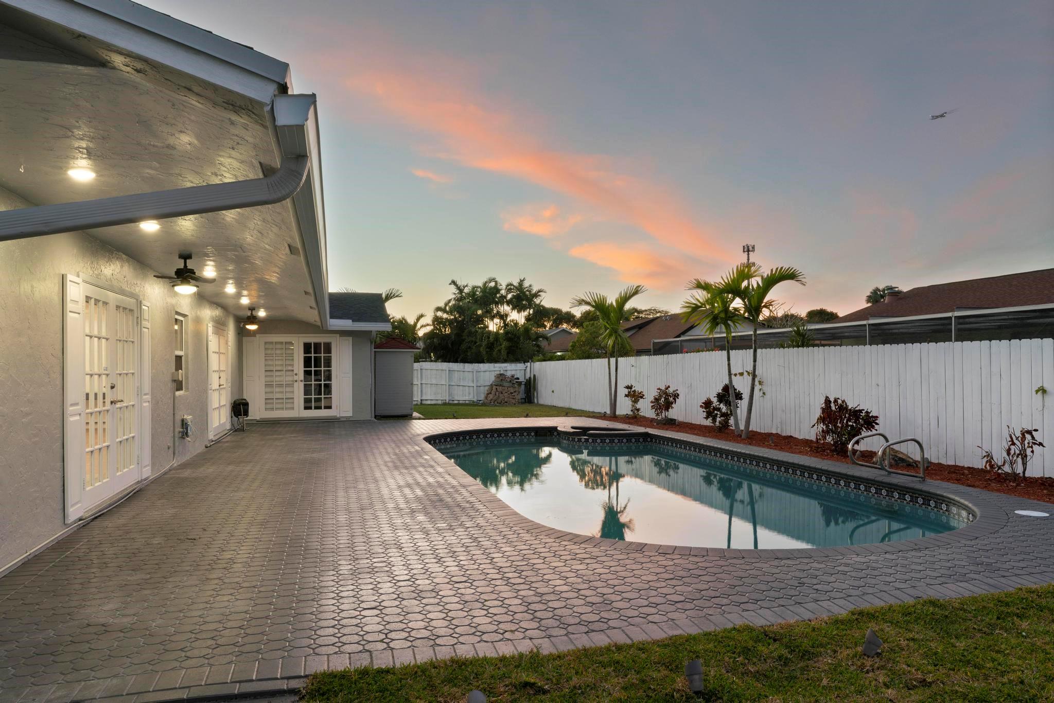 Marlboro Estates 74-20 B - Residential