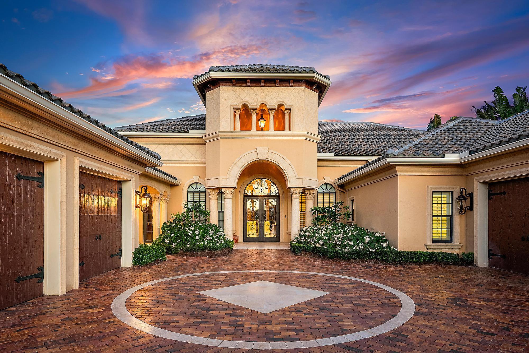 7302 Horizon Drive