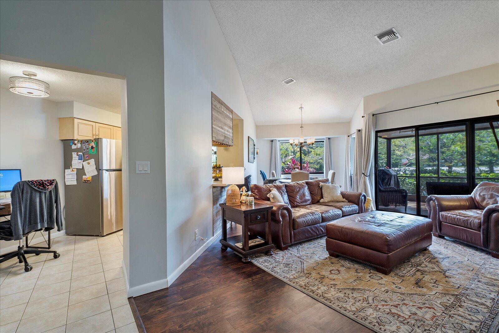 CHELSEA ONE - Residential