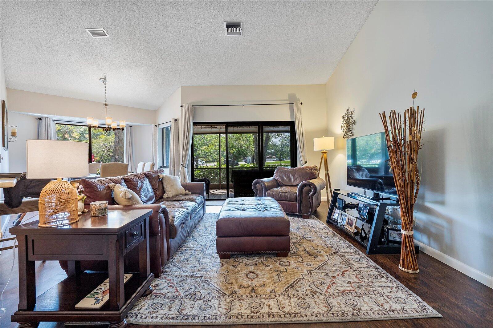 CHELSEA ONE - Residential