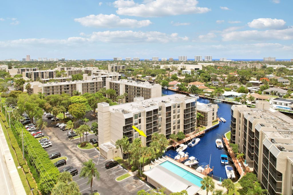 Photo of 20 Royal Palm Way #204, Boca Raton, FL 33432 (MLS # B26042130)