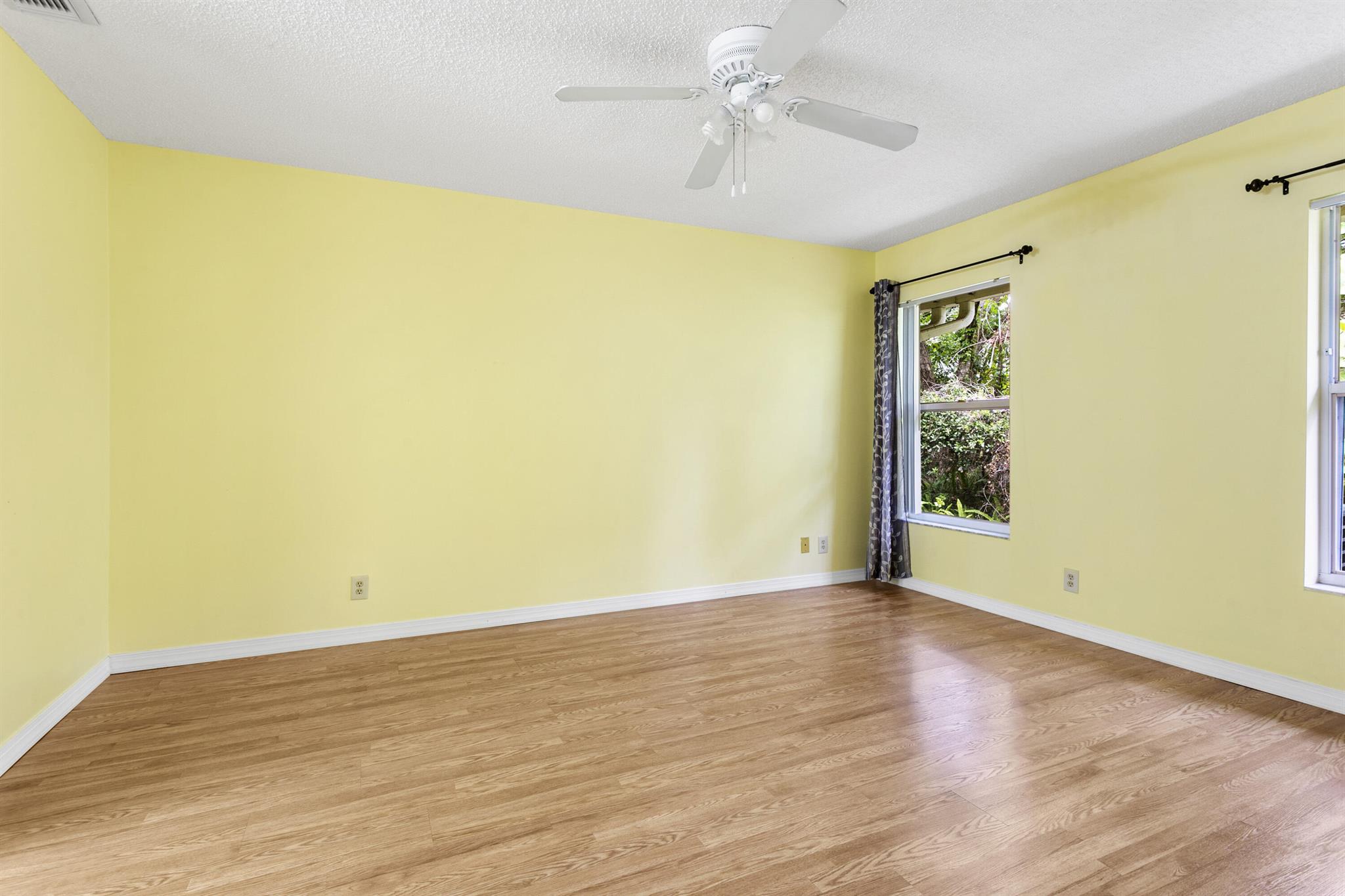 SEA PINES - Residential