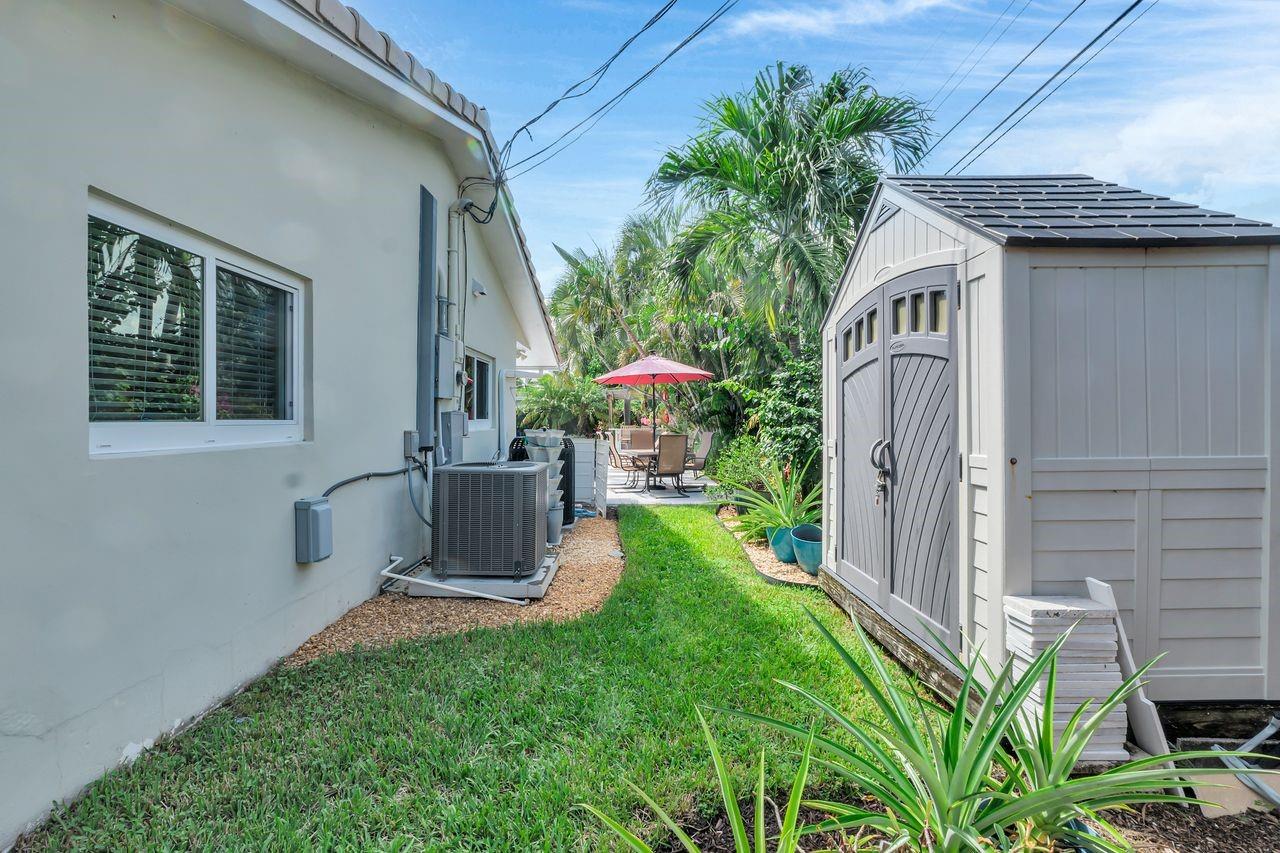 Imperial Point 3rd Sec 55 - Residential