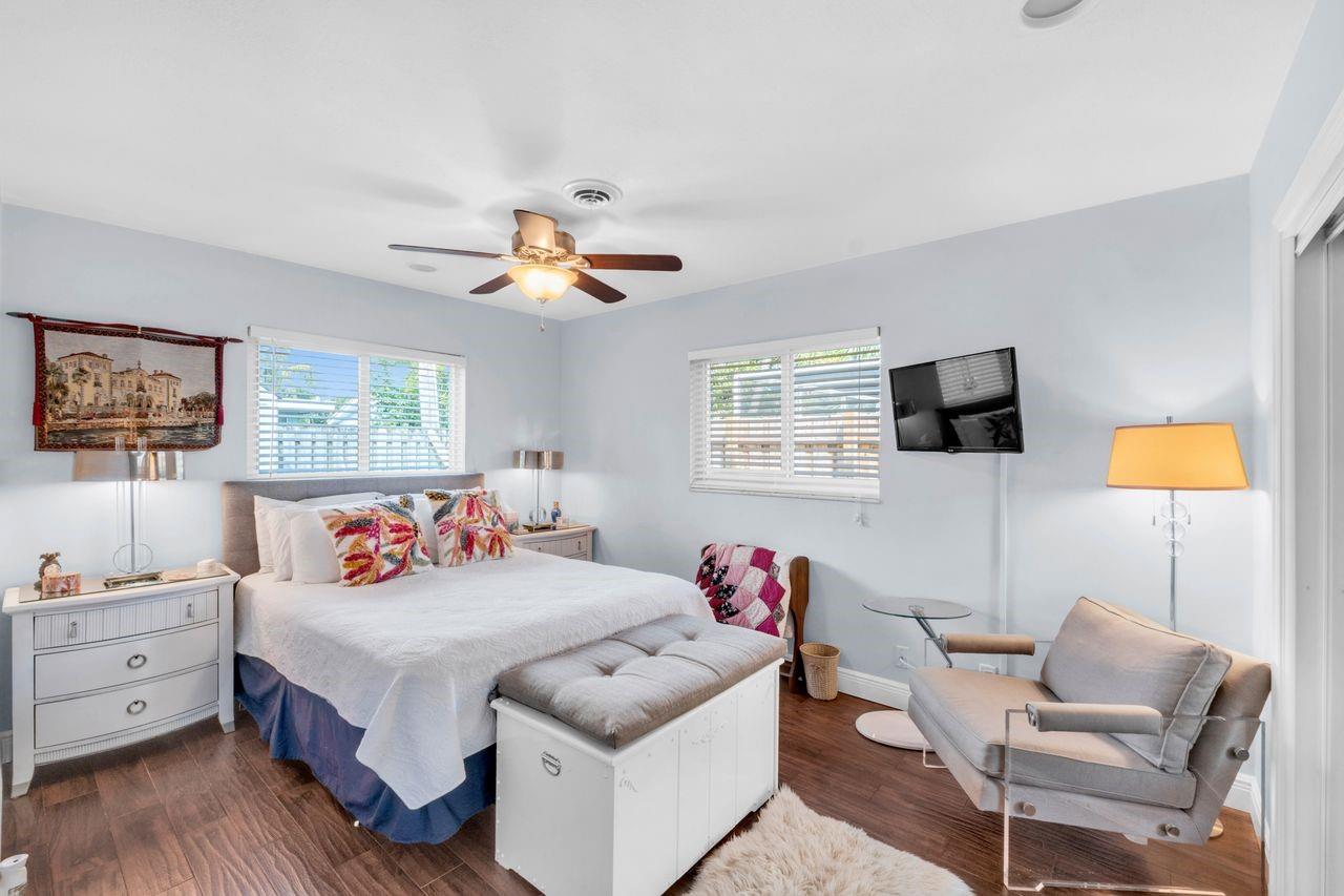 Imperial Point 3rd Sec 55 - Residential