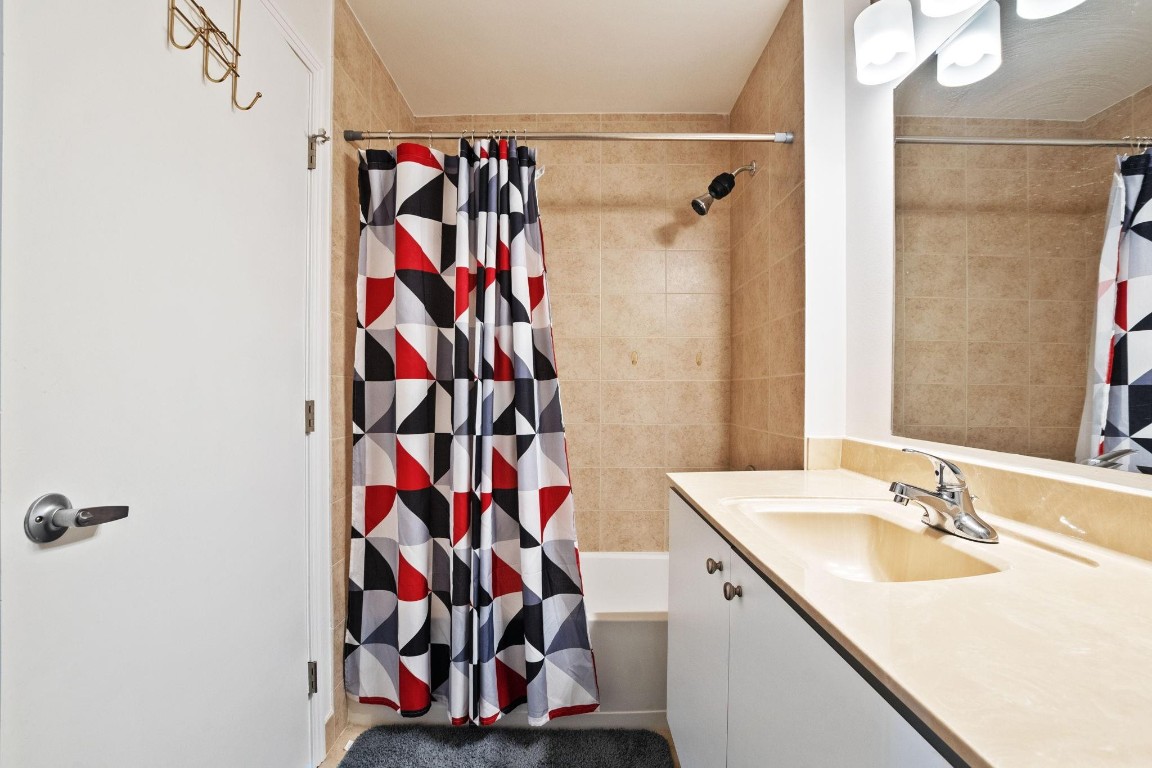 METROPOLIS II - Residential