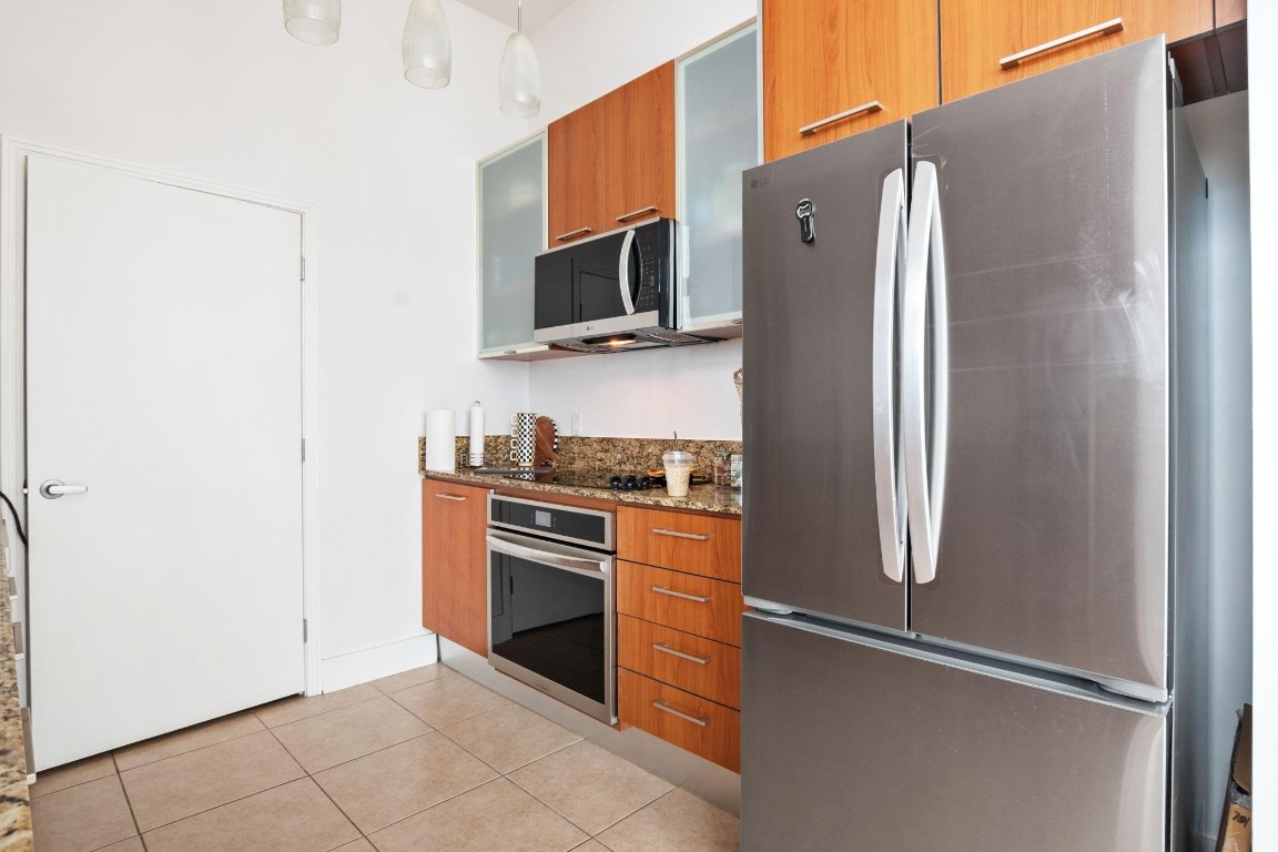 METROPOLIS II - Residential