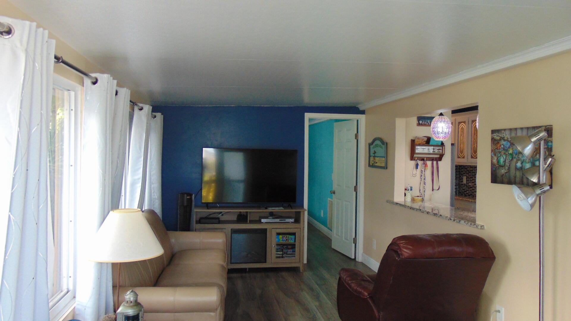 10851 S Ocean Drive 120, Jensen Beach, FL, 34957/$435,000 3 10851 S Ocean Drive 120