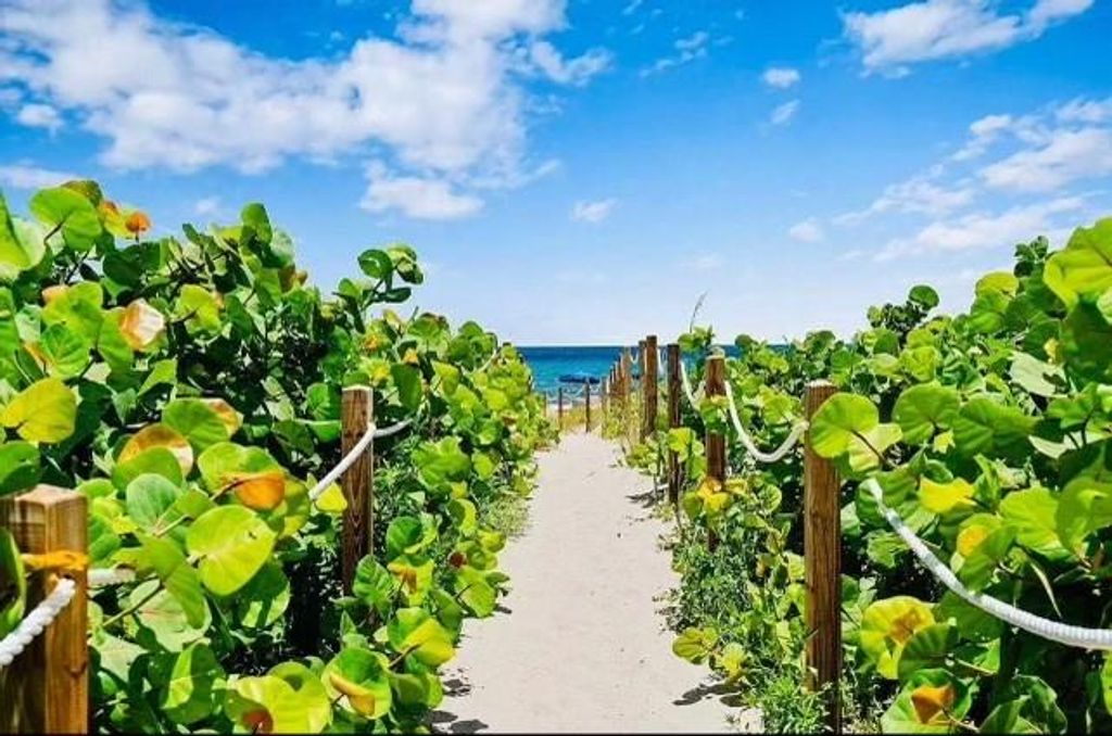 Photo of 1108 Ocean Terrace, Delray Beach, FL 33483 (MLS # F10451309)