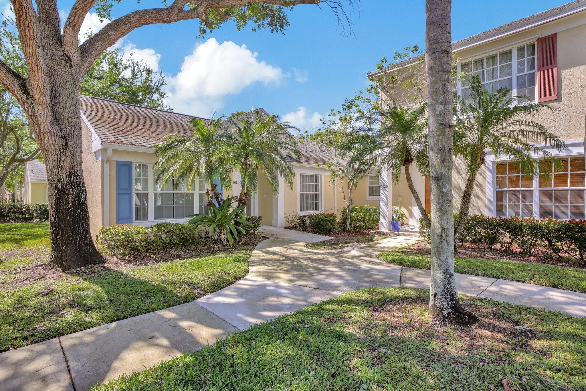 10890 Sea Hibiscus Ln 1, Tamarac, FL, 33321/$430,000 7 10890 Sea Hibiscus Ln 1