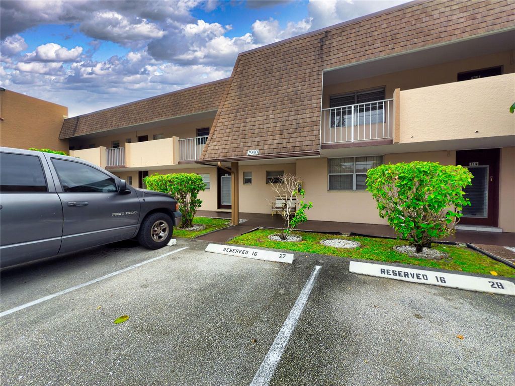 Photo of 2900 NW 46th Avenue #112, Lauderdale Lakes, FL 33313 (MLS # F10489807)