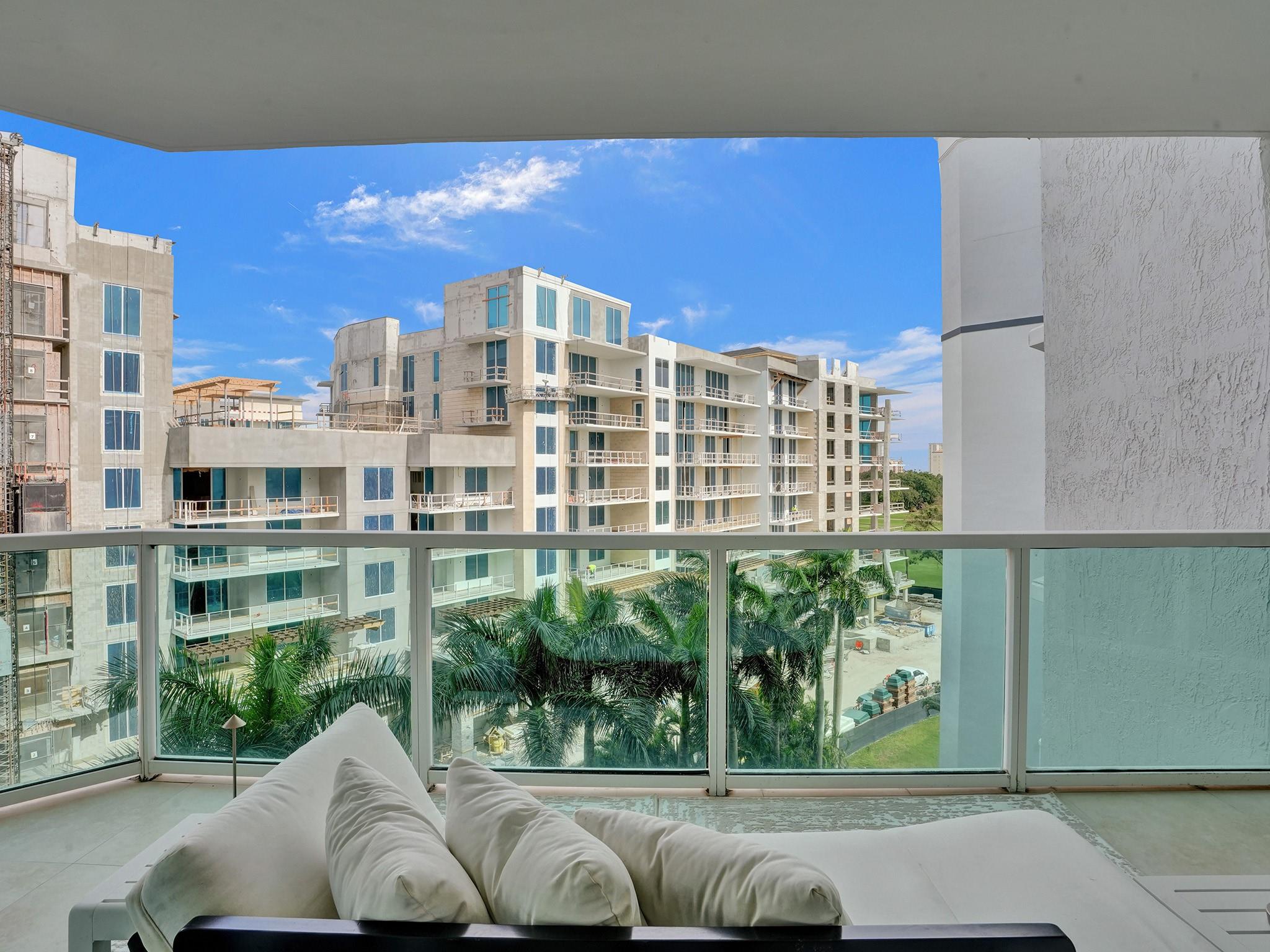 TOWNSEND PLACE CONDO - Residential