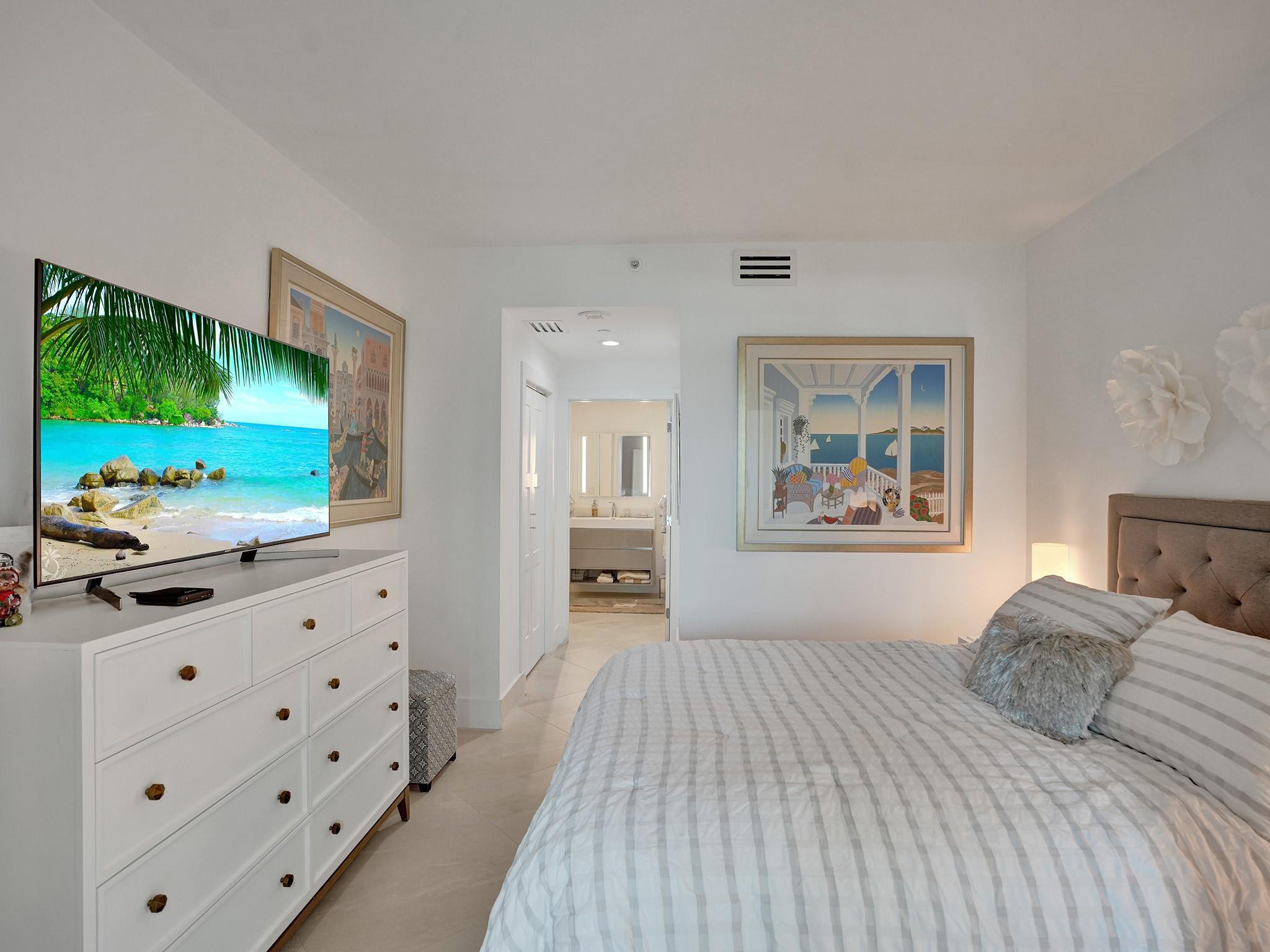TOWNSEND PLACE CONDO - Residential