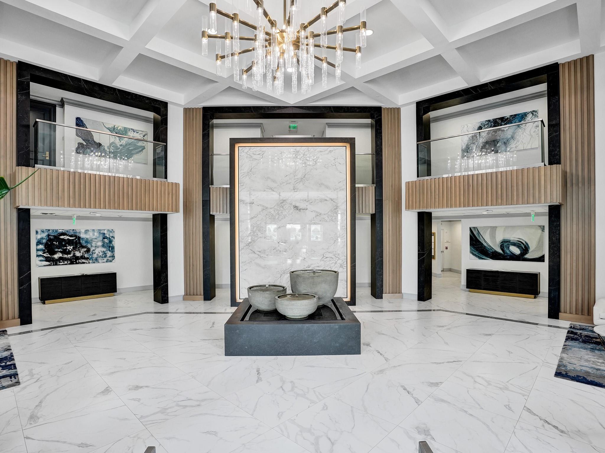TOWNSEND PLACE CONDO - Residential