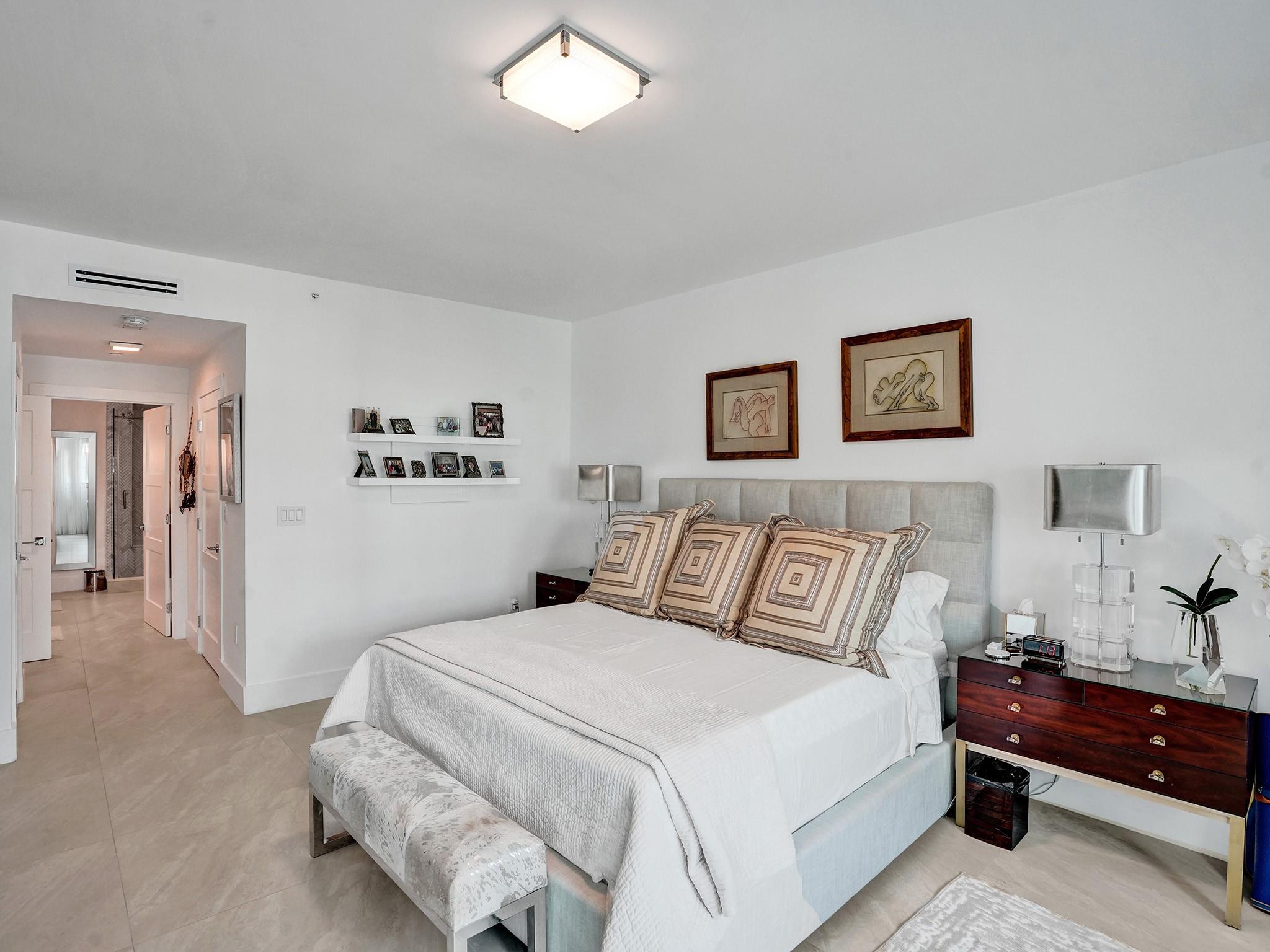 TOWNSEND PLACE CONDO - Residential