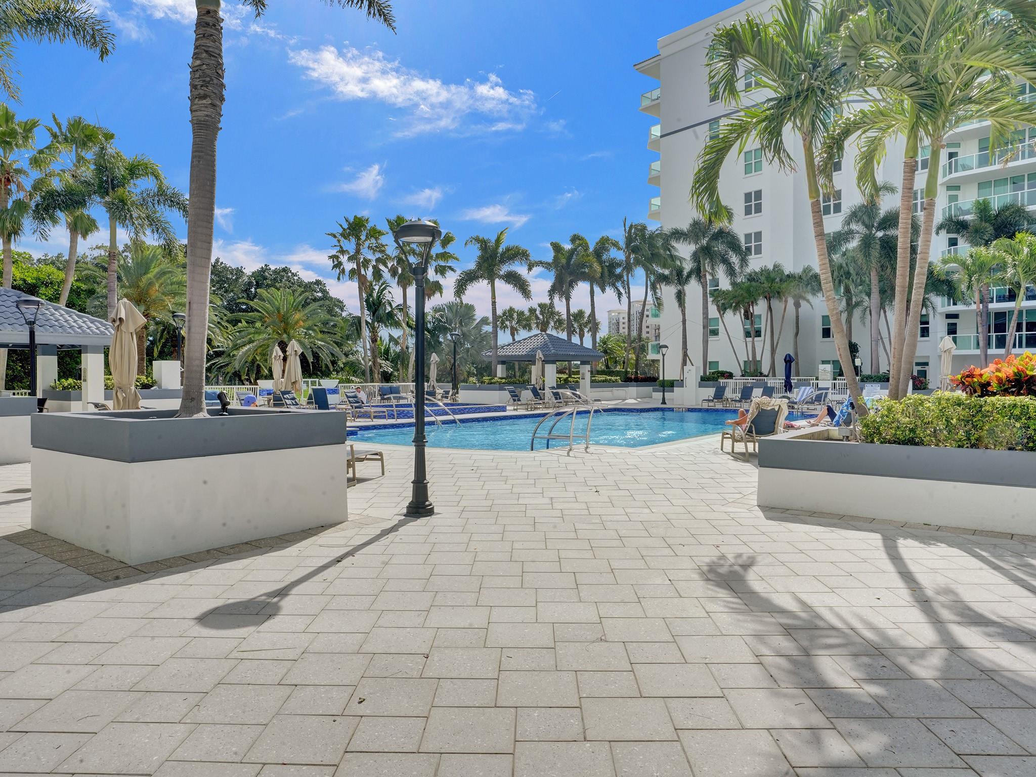 TOWNSEND PLACE CONDO - Residential