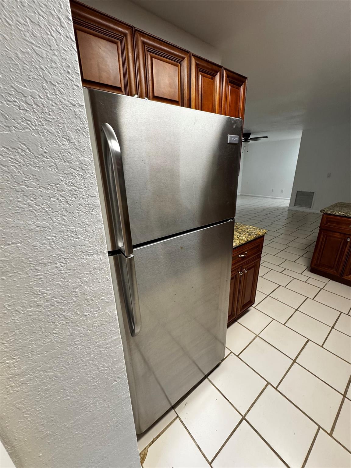 Acreage & Unrec - Residential Lease