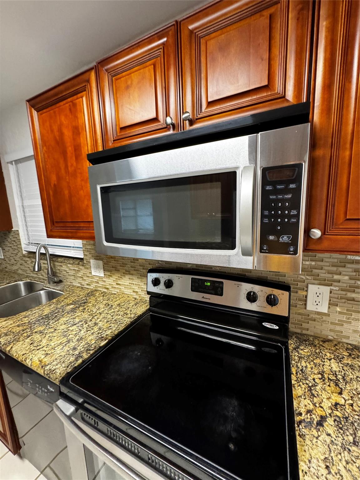 Acreage & Unrec - Residential Lease