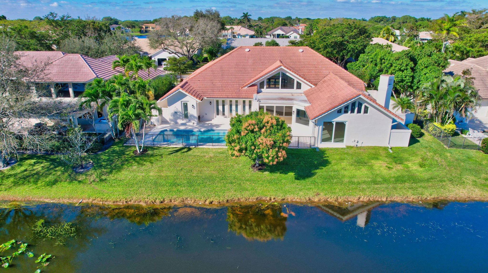 WOODFIELD HUNT CLUB II - Residential