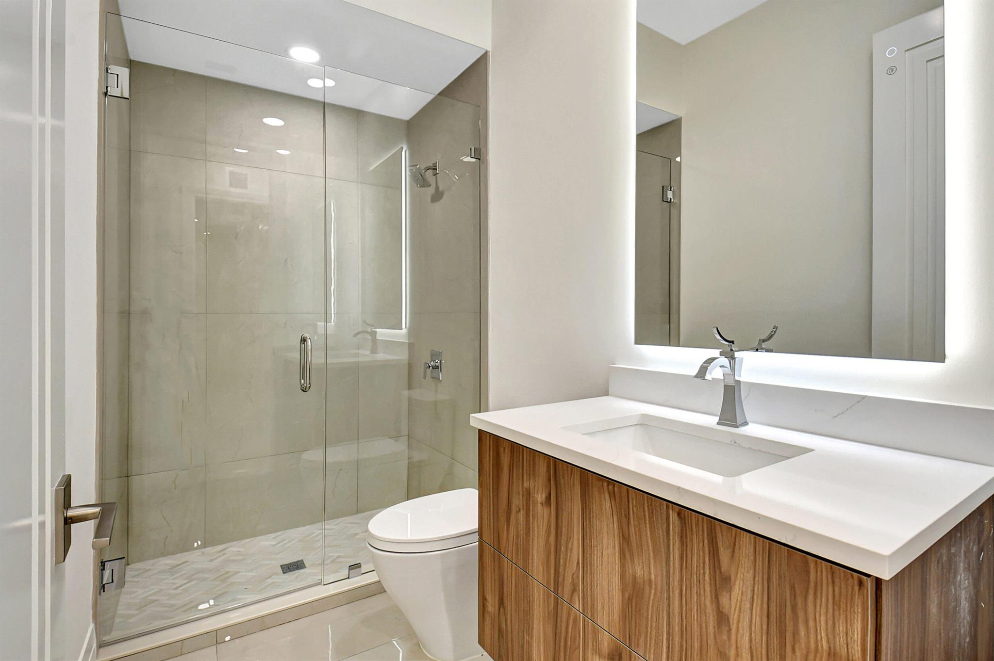 WOODFIELD HUNT CLUB II - Residential