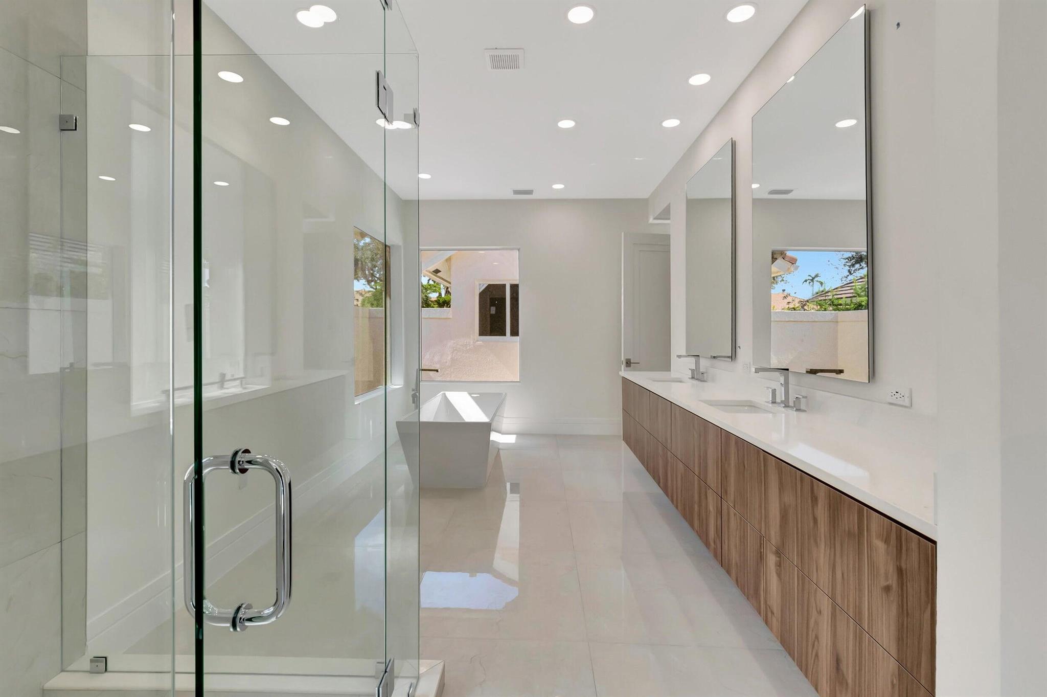 WOODFIELD HUNT CLUB II - Residential