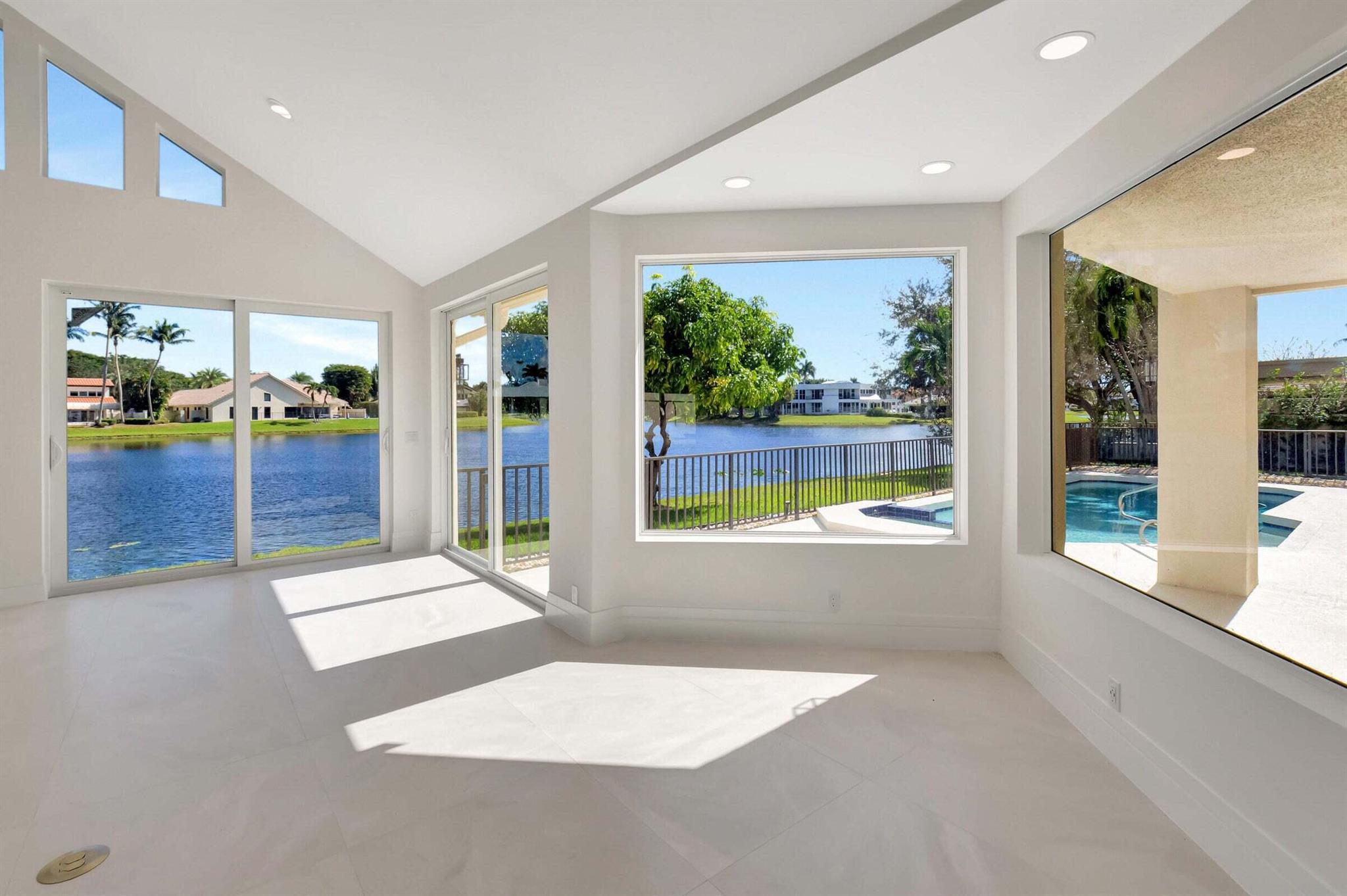 WOODFIELD HUNT CLUB II - Residential