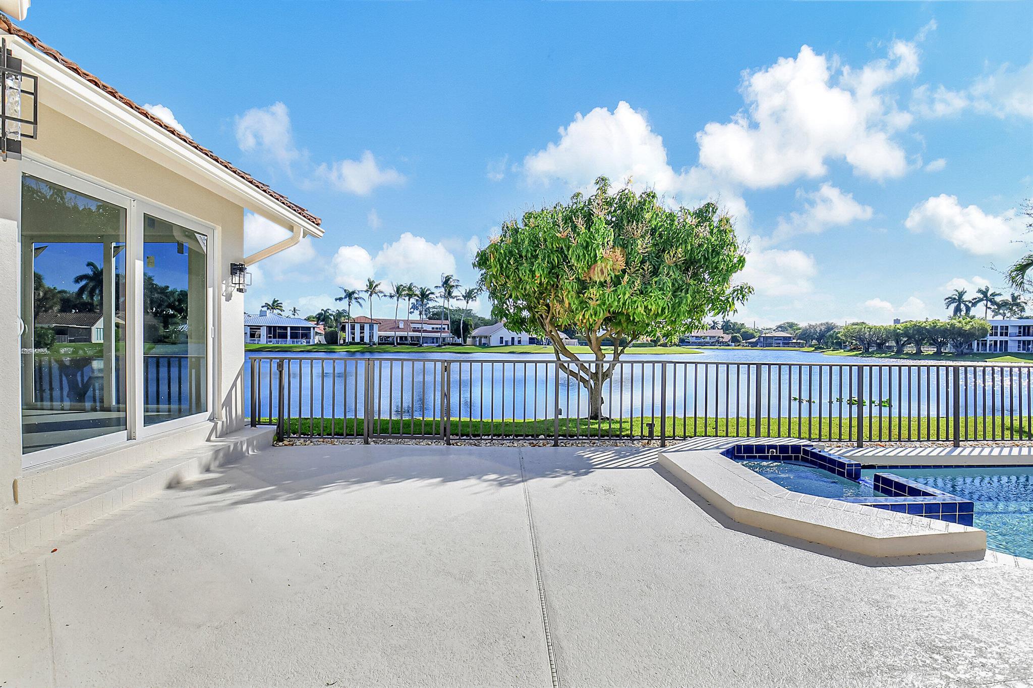 WOODFIELD HUNT CLUB II - Residential