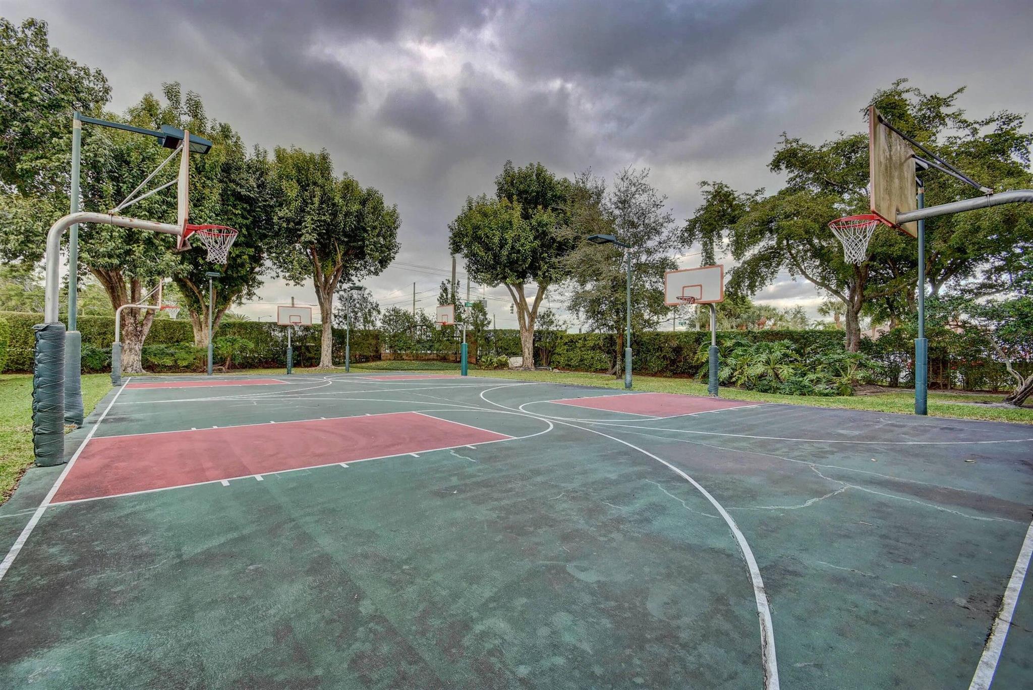 WOODFIELD HUNT CLUB II - Residential