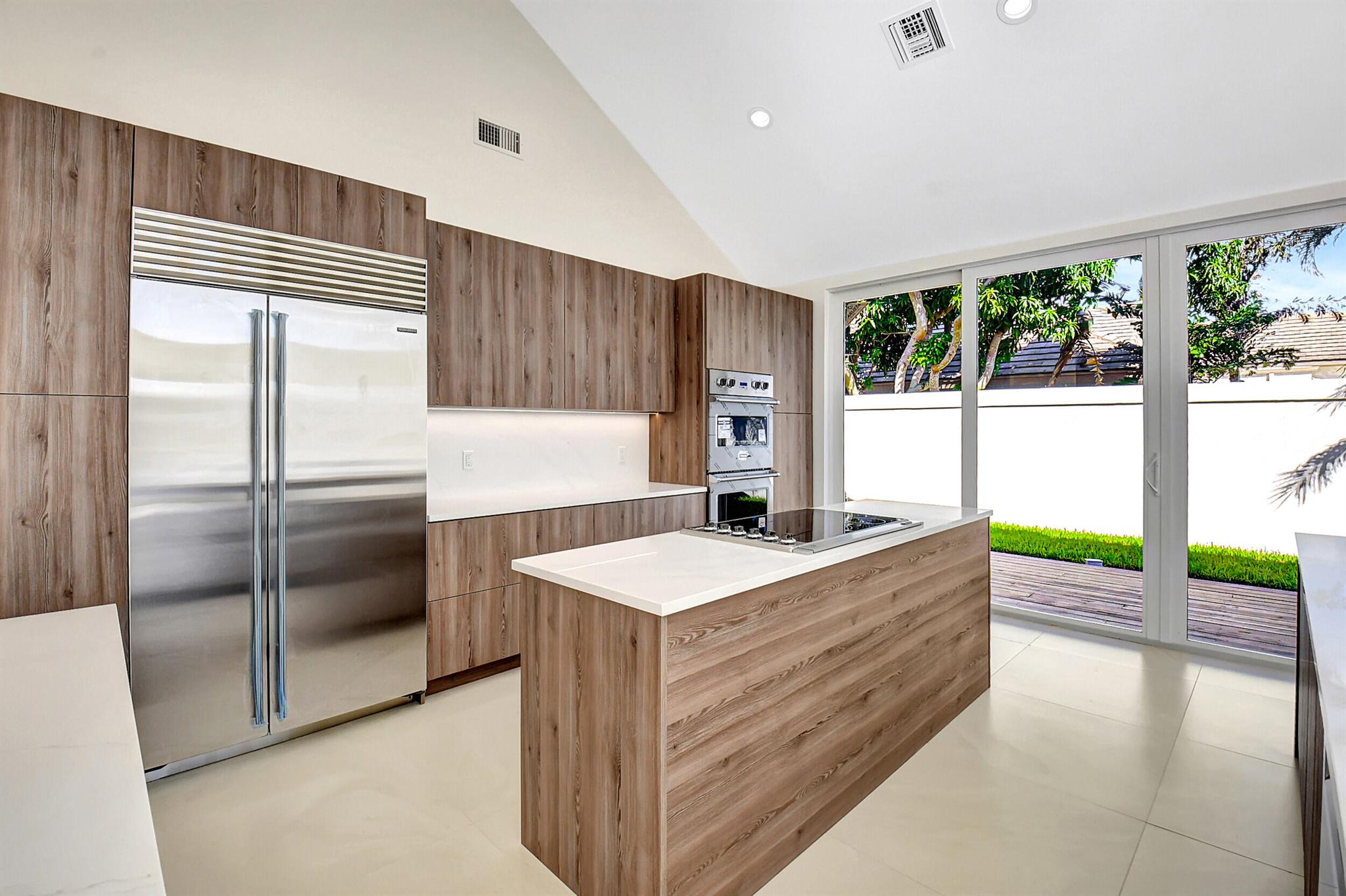 WOODFIELD HUNT CLUB II - Residential