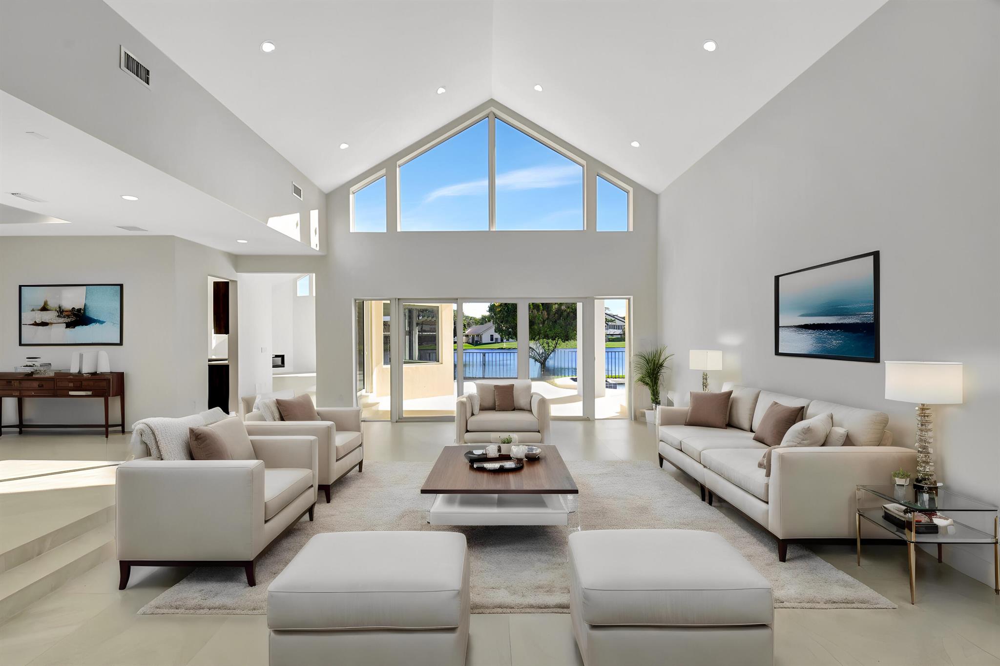 WOODFIELD HUNT CLUB II - Residential