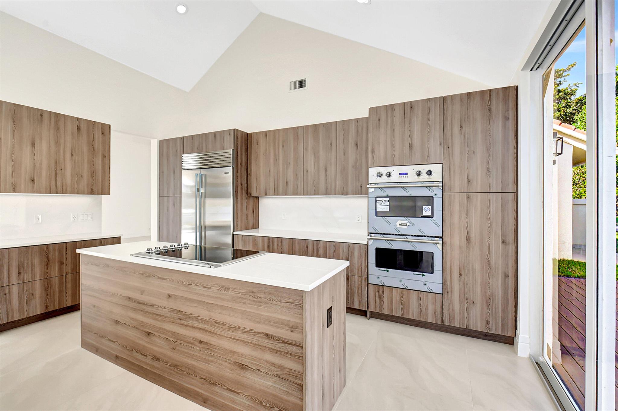 WOODFIELD HUNT CLUB II - Residential