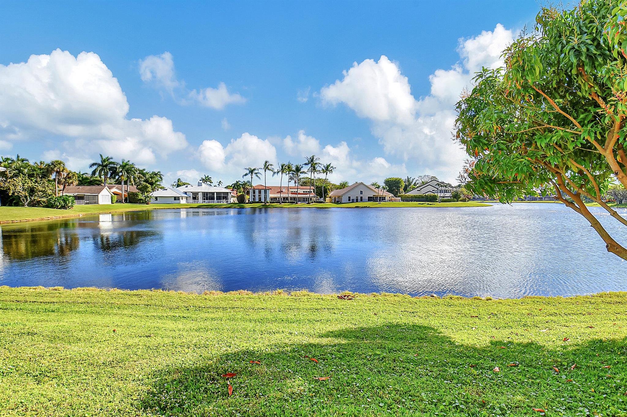 WOODFIELD HUNT CLUB II - Residential