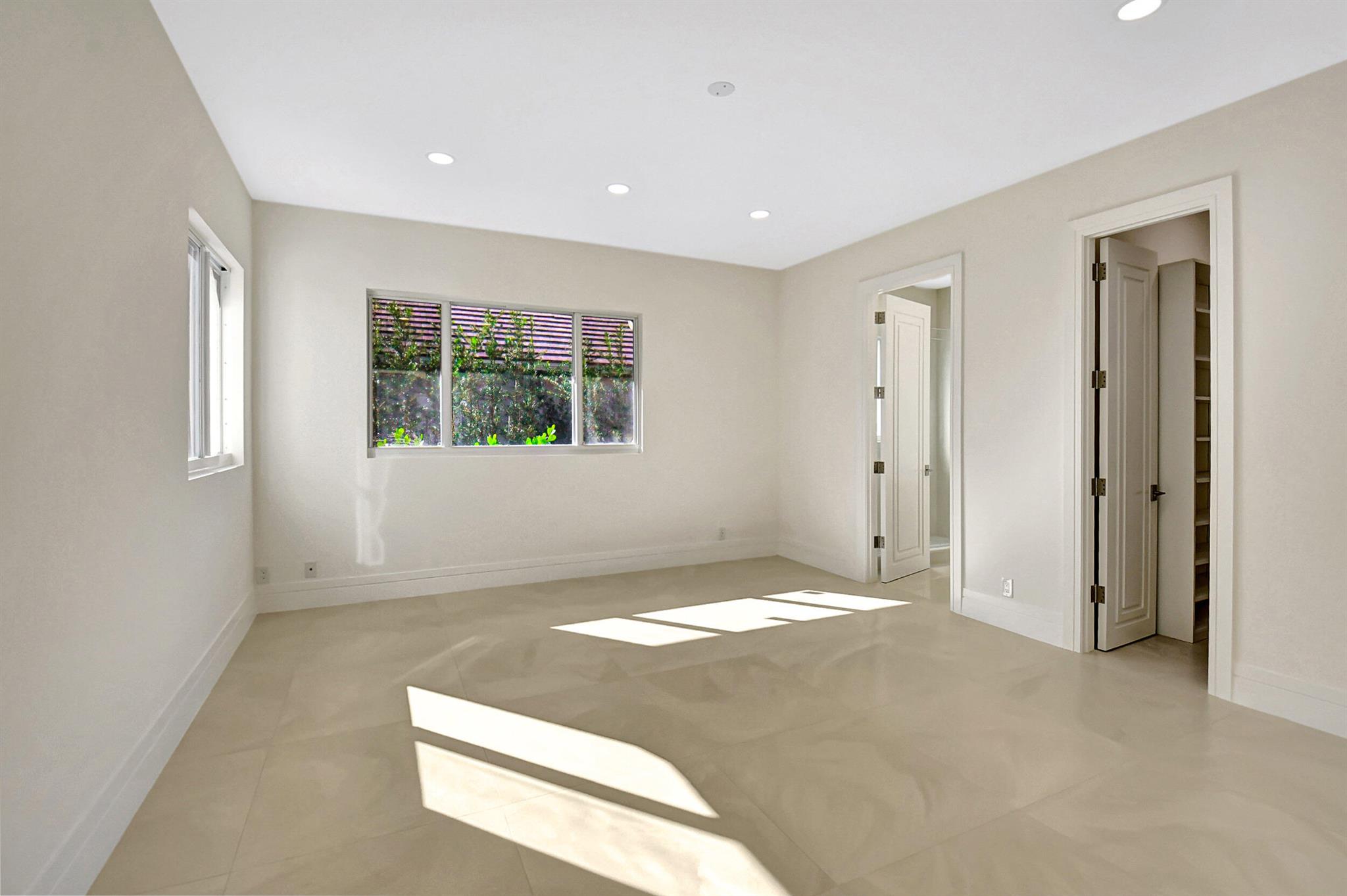 WOODFIELD HUNT CLUB II - Residential