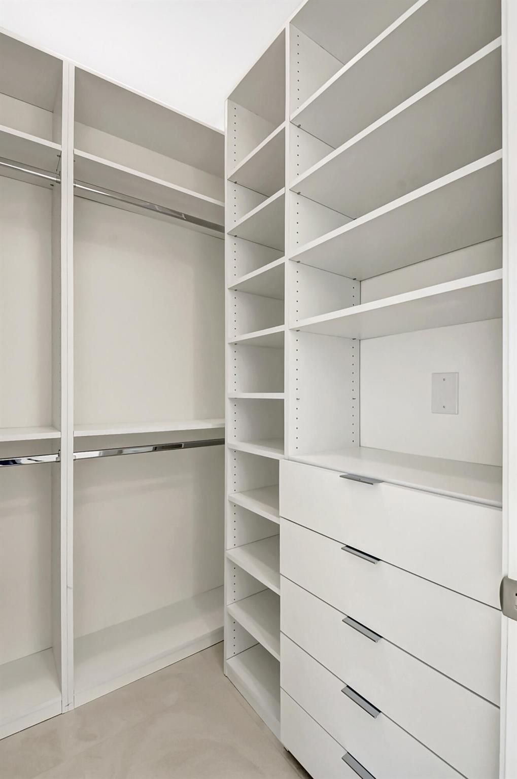 WOODFIELD HUNT CLUB II - Residential