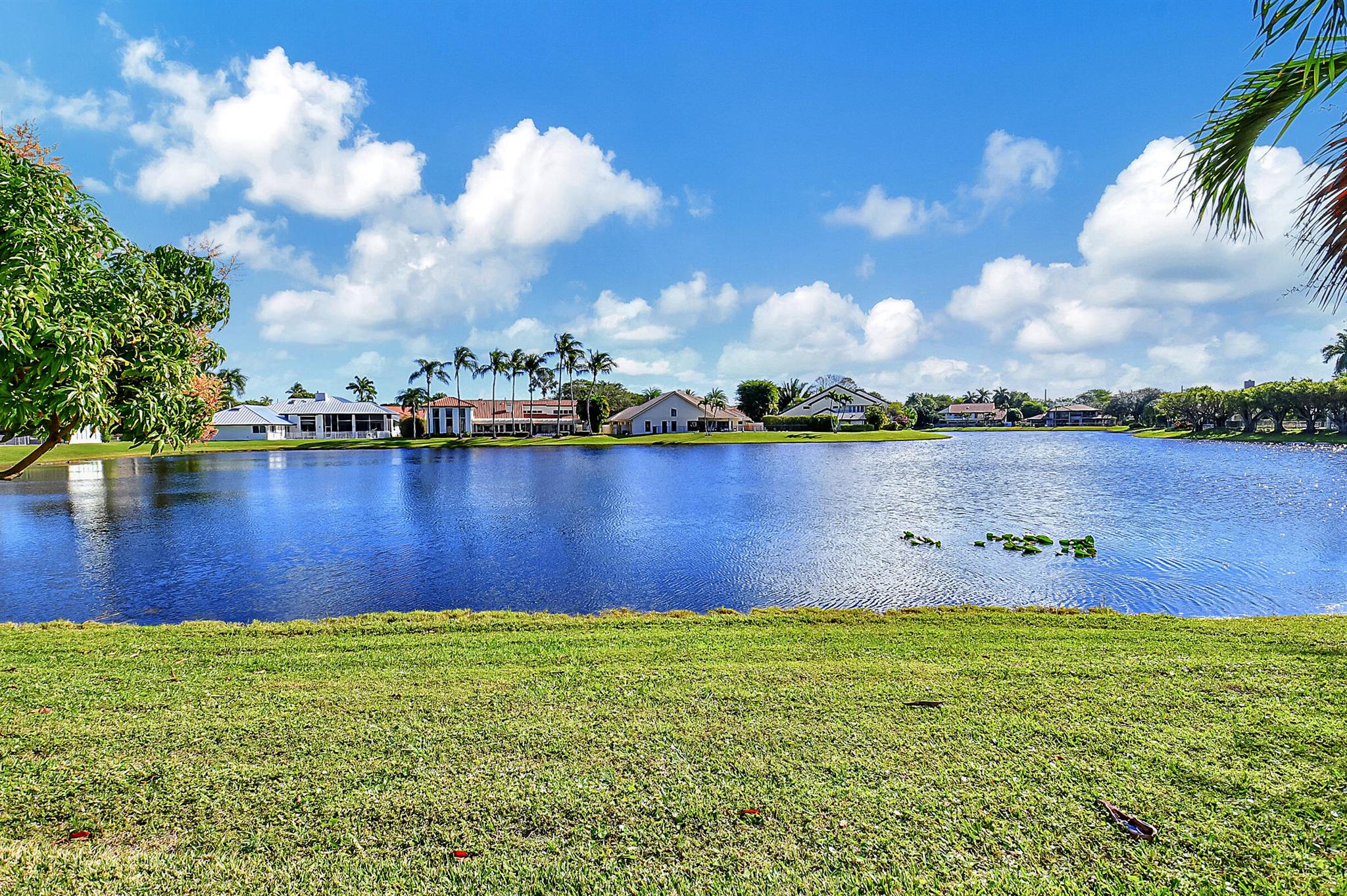 WOODFIELD HUNT CLUB II - Residential