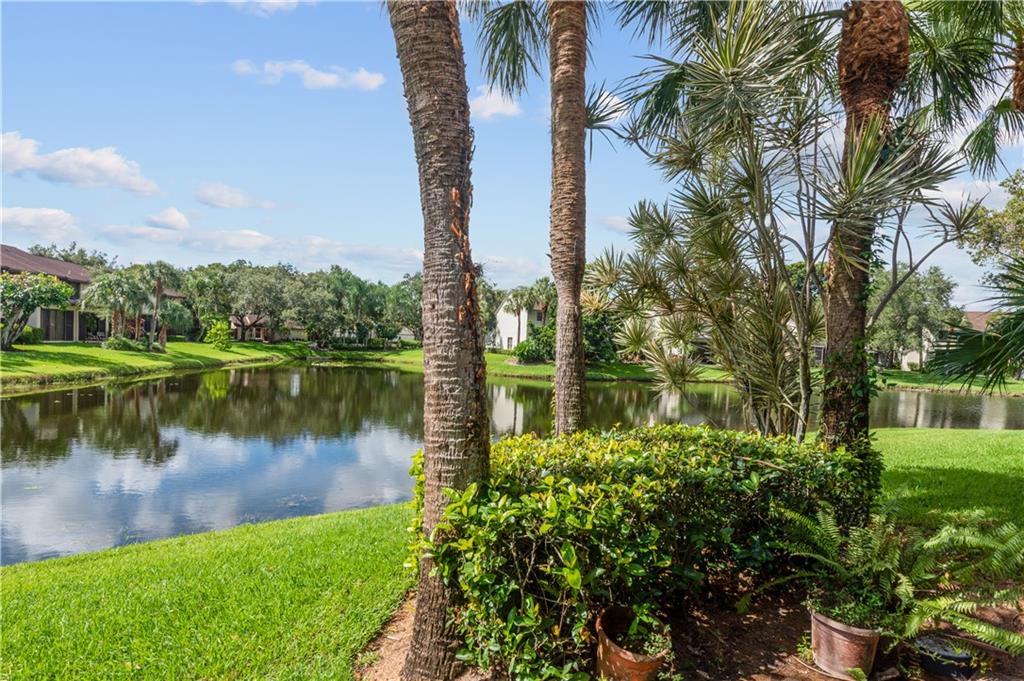 Baywood Village lll - Residential