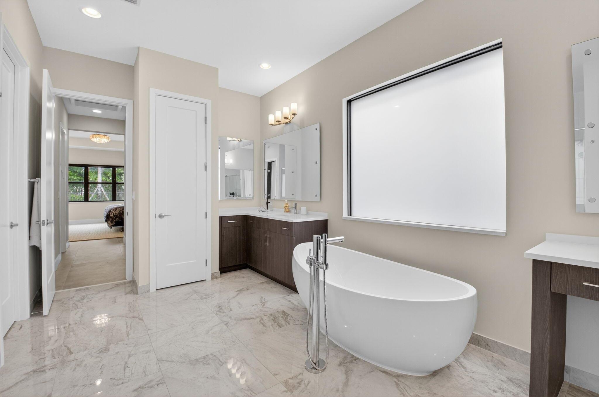 Lotus Palm - Residential